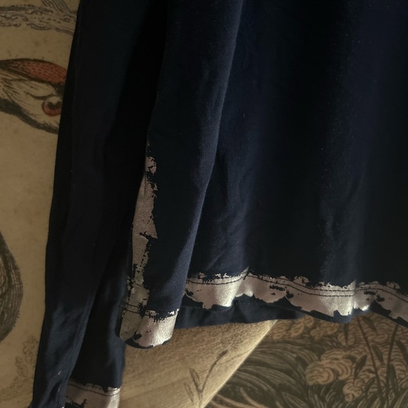 Charlie B Navy Blue Gold Accents Long Sleeve Top SZ Medium - Picture 5 of 11